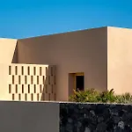Enorme Eos Santorini Hotel Pýrgos