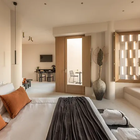 Enorme Eos Santorini Hotell 4*