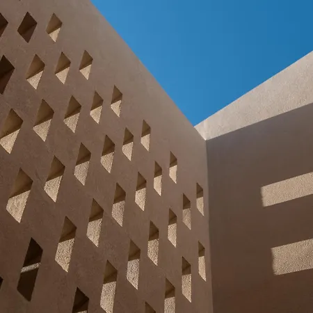 Enorme Eos Santorini Hotel 4*