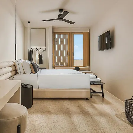 Enorme Eos Santorini - Adults Only