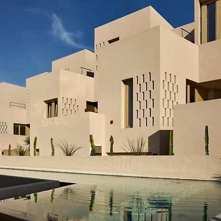 Enorme Eos Santorini - Adults Only