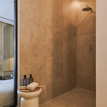 Enorme Eos Santorini 4*
