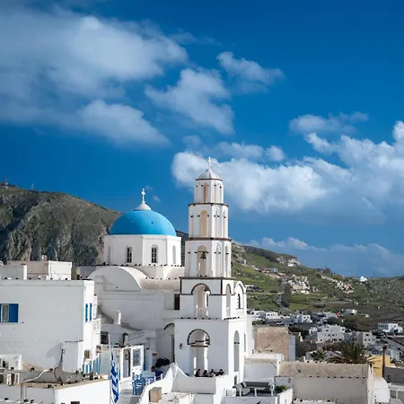 Enorme Eos Santorini Pyrgos Kallistis