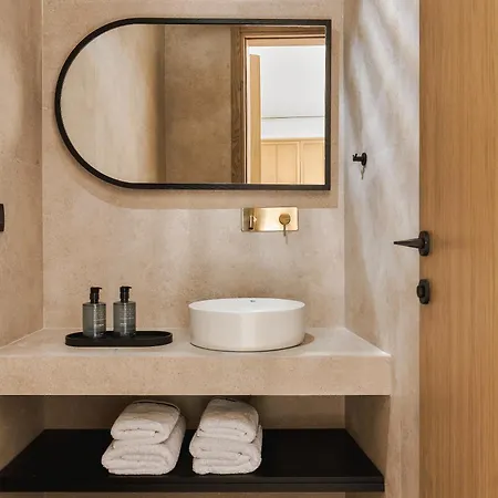 Enorme Eos Santorini - Adults Only Hotel 4*