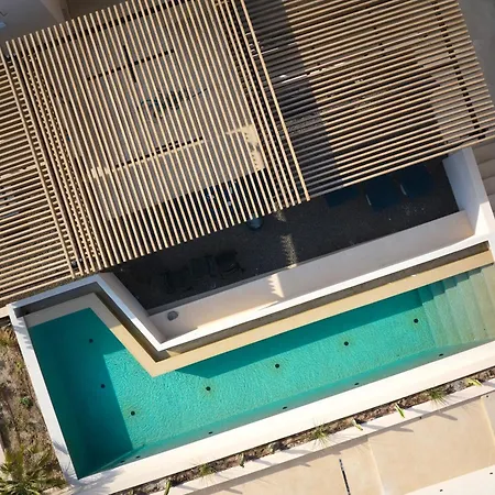 Hotel Enorme Eos Santorini - Adults Only