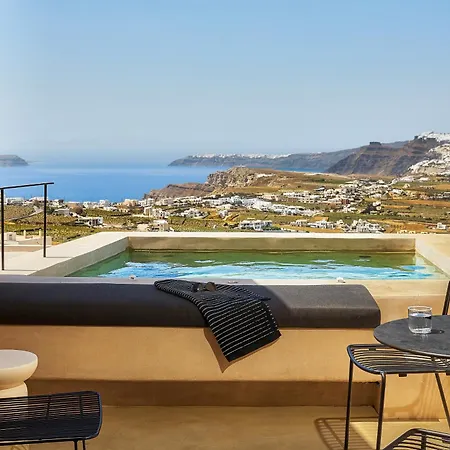 Enorme Eos Santorini - Adults Only Pýrgos