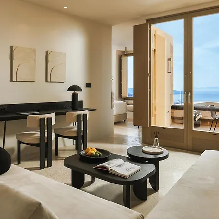 Enorme Eos Santorini - Adults Only Hotel 4*