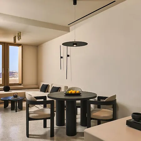 Enorme Eos Santorini - Adults Only