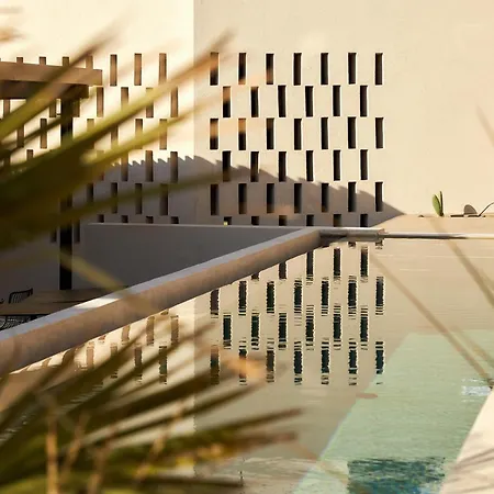 Hotel Enorme Eos Santorini - Adults Only Pýrgos