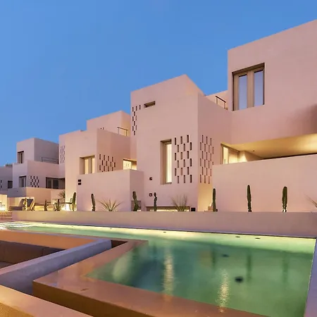 Enorme Eos Santorini - Adults Only Hotel 4*