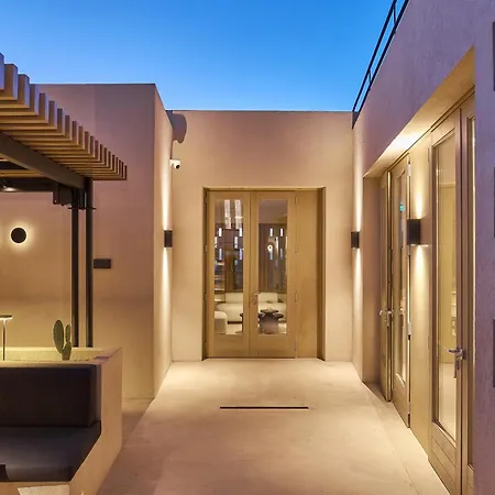 Enorme Eos Santorini - Adults Only Hotel 4*