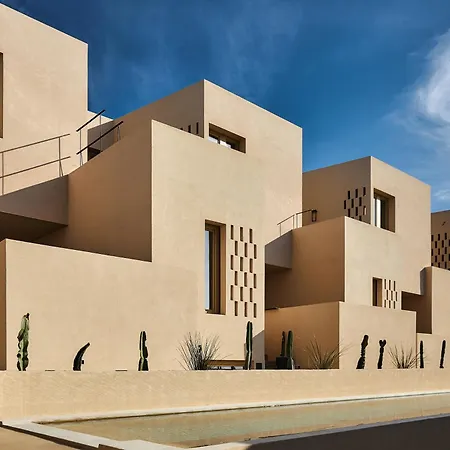 Hotel Enorme Eos Santorini - Adults Only
