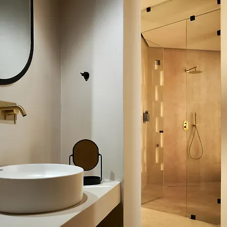 Enorme Eos Santorini - Adults Only Hotel Pýrgos