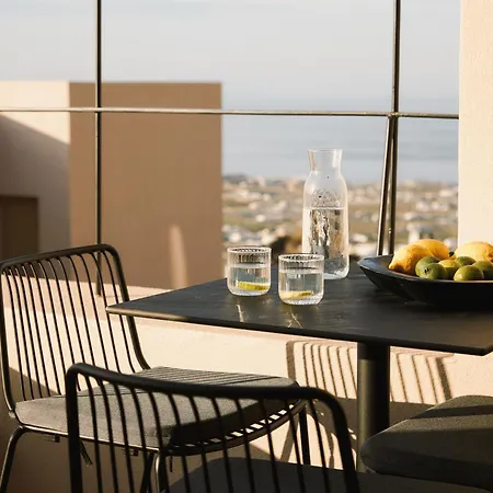 Enorme Eos Santorini - Adults Only Hotel Pýrgos