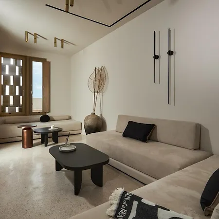 Enorme Eos Santorini - Adults Only Hotel 4*