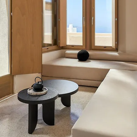 Hotel Enorme Eos Santorini - Adults Only