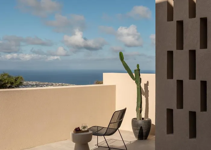 Hotell Enorme Eos Santorini