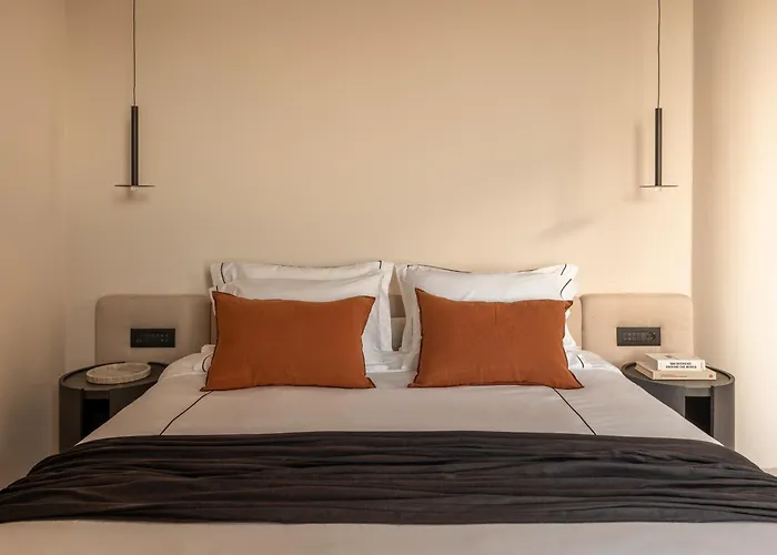 Hotell Enorme Eos Santorini Pýrgos